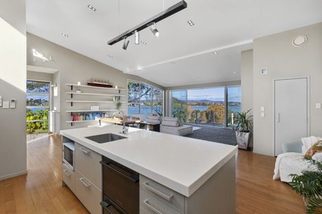 Photo of property in 77 Goods Road, Otumoetai, Tauranga, 3110