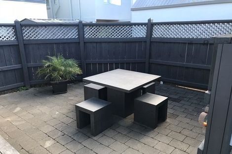 Photo of property in 25c Victoria Road, Mount Maunganui, 3116