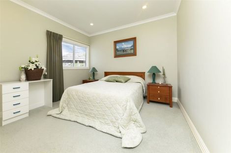 Photo of property in 296 Old North Road, Kumeu, 0892