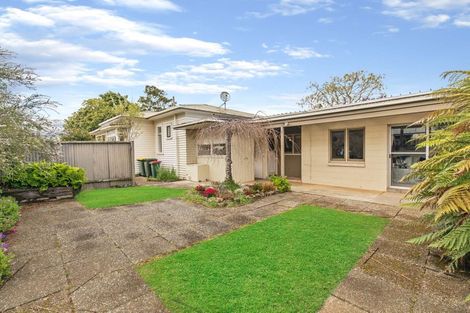 Photo of property in 5a Youngs Road, Papakura, 2110