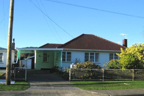 Photo of property in 66 Totara Street, Wainuiomata, Lower Hutt, 5014