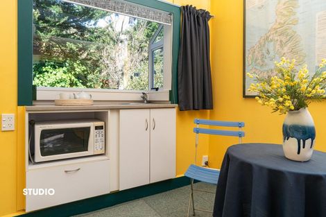Photo of property in 72 Wellington Road, Paekakariki, 5034