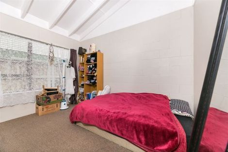 Photo of property in 134 Triangle Road, Massey, Auckland, 0614