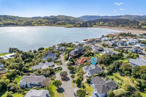 Photo of property in 20 Portage Place, Whitby, Porirua, 5024