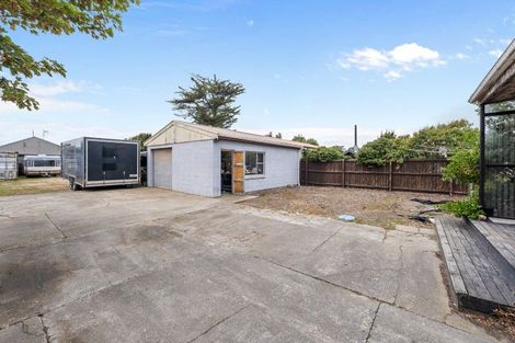 Photo of property in 261 Estuary Road, South New Brighton, Christchurch, 8062