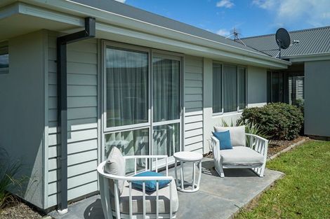 Photo of property in 48 Curtis Street, Stoke, Nelson, 7011