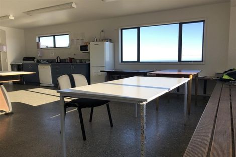 Photo of property in 2 Hewlett Road, Karoro, Greymouth, 7805