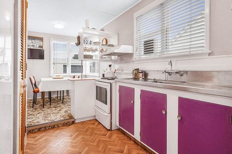 Photo of property in 22 Paul Crescent, Fairfield, Hamilton, 3214