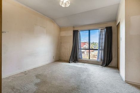 Photo of property in 1/3 Ceramco Place, Torbay, Auckland, 0630