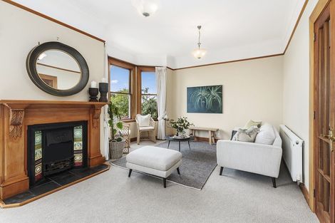 Photo of property in 35 Karepa Street, Brooklyn, Wellington, 6021