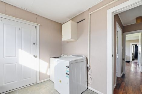 Photo of property in 96 Clayton Road, Mangakakahi, Rotorua, 3015