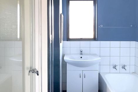 Photo of property in 64 Hinau Street, Castlecliff, Whanganui, 4501