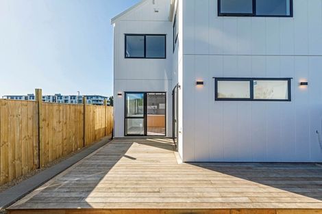 Photo of property in 5 Green Bamboo Road, Hobsonville, Auckland, 0616