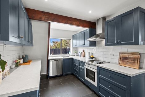 Photo of property in 6a Hurst Place, Parklands, Christchurch, 8083