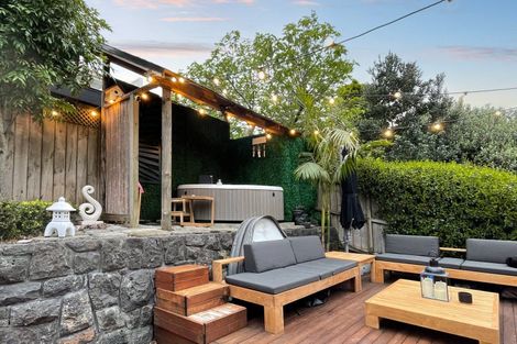 Photo of property in 19a Riddell Road, Glendowie, Auckland, 1071