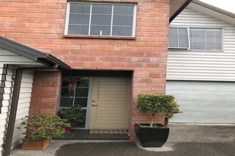 Photo of property in 116b Mcleod Road, Te Atatu South, Auckland, 0610