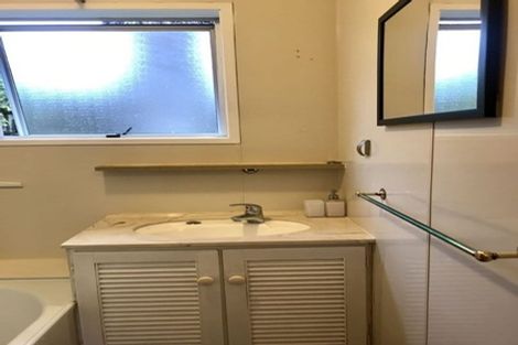 Photo of property in 1/95c Captain Scott Road, Glen Eden, Auckland, 0602