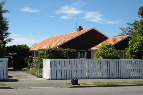 Photo of property in 252 Avonhead Road, Avonhead, Christchurch, 8042