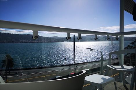 Photo of property in The Capital, 15/370 Oriental Parade, Oriental Bay, Wellington, 6011