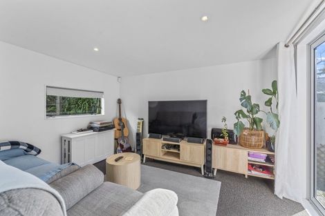 Photo of property in 61 Renown Road, Raumati South, Paraparaumu, 5032