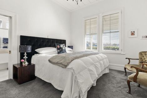 Photo of property in 22 West End Road, Herne Bay, Auckland, 1022