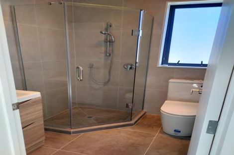 Photo of property in 1/9 Titoki Street, Te Atatu Peninsula, Auckland, 0610