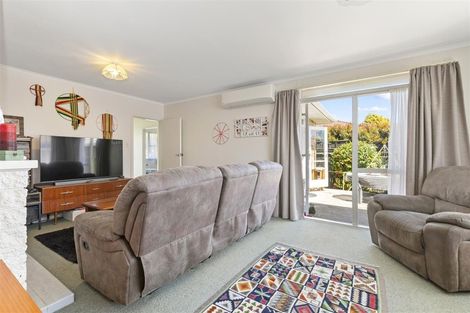 Photo of property in 17 Robertson Street, Glenholme, Rotorua, 3010