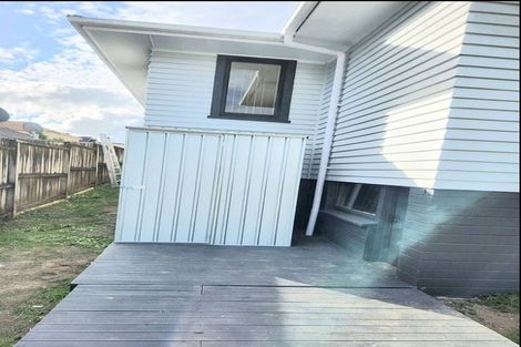 Photo of property in 2 Ellis Avenue, Mount Roskill, Auckland, 1041