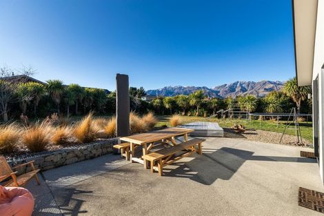 Photo of property in 60 Nichol Street, Lake Hawea, Wanaka, 9382