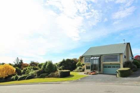 Photo of property in 12 Grove Avenue, Weston, Oamaru, 9401