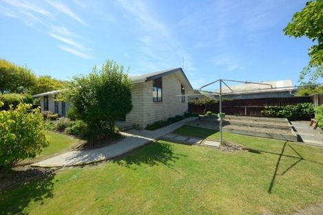 Photo of property in 59 Claridges Road, Casebrook, Christchurch, 8051