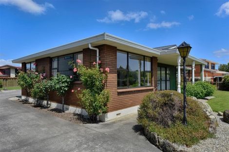Photo of property in 4 Margaret Street, Gore, 9710