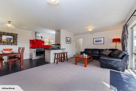 Photo of property in 18 Garton Drive, Massey, Auckland, 0614