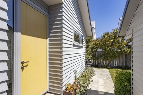 Photo of property in 8 Winton Street, St Albans, Christchurch, 8014