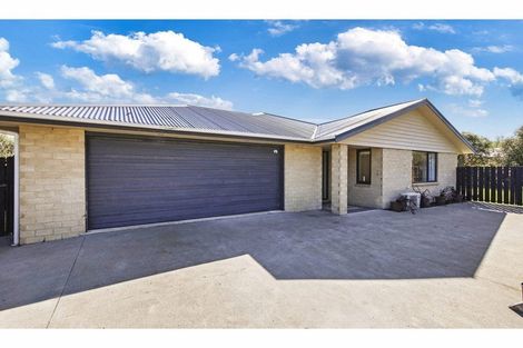 Photo of property in 107 High Street, Oxford, 7430