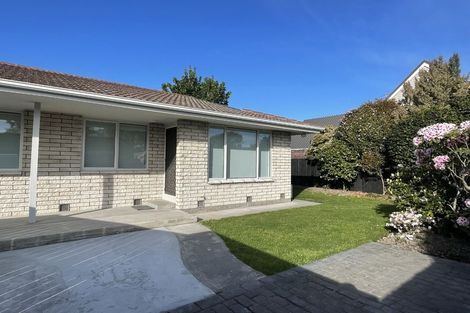 Photo of property in 2/23 Withells Road, Avonhead, Christchurch, 8042