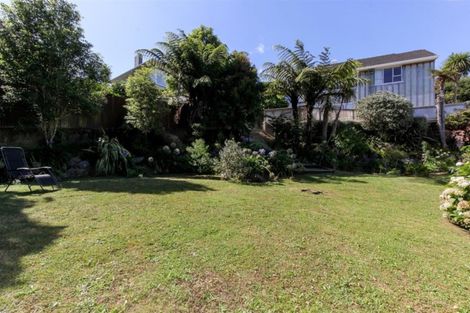 Photo of property in 8 Parsons Street, Vogeltown, New Plymouth, 4310