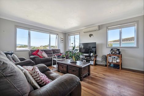 Photo of property in 29 Simons Street, Moturoa, New Plymouth, 4310