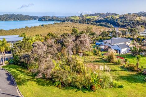 Photo of property in 4 Toi Track, Russell, 0272