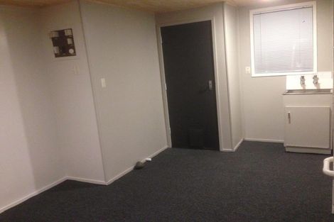 Photo of property in 2/21 Birman Close, Half Moon Bay, Auckland, 2012