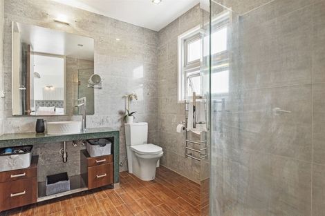 Photo of property in 67a Hastings Road, Mairangi Bay, Auckland, 0630