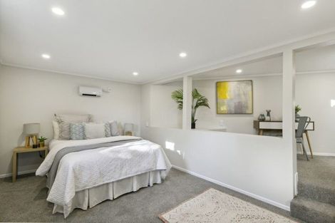 Photo of property in 3 Grenfell Drive, Karori, Wellington, 6012