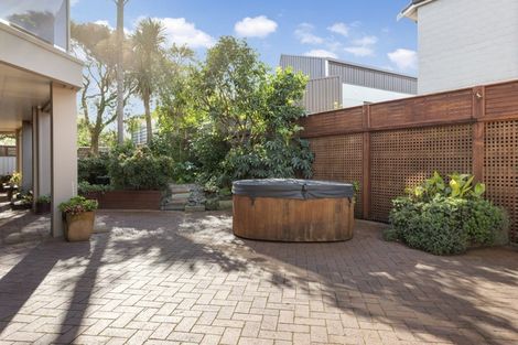 Photo of property in 25a Dickson Road, Papamoa Beach, Papamoa, 3118