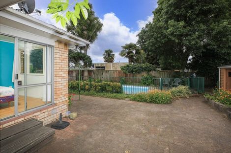 Photo of property in 42 Coleridge Drive, Enderley, Hamilton, 3214