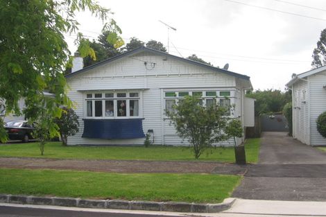 Photo of property in 22 Nolan Road, Greenlane, Auckland, 1051