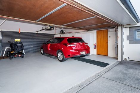 Photo of property in 24 Oceanbeach Road, Mount Maunganui, 3116