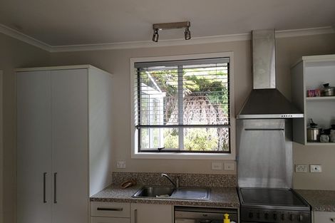 Photo of property in 9/26a Sunnynook Road, Sunnynook, Auckland, 0620