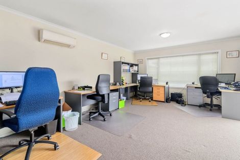 Photo of property in 28/64 Kawaha Point Road, Kawaha Point, Rotorua, 3010