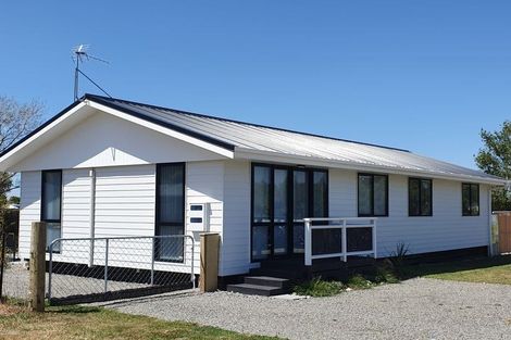 Photo of property in 9 Mckerrow Place, Featherston, 5710