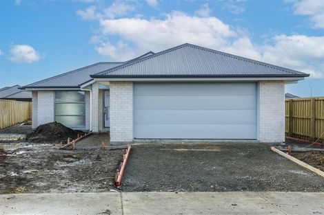 Photo of property in 16 Stackwood Avenue, Woodend, 7610